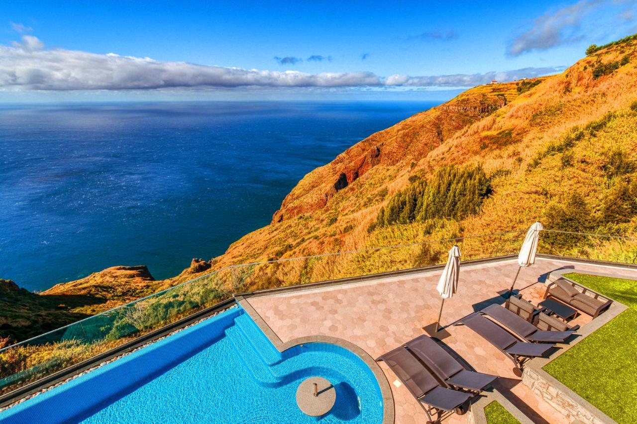 The Cliffhouse By Lovelystay Fajã da Ovelha Dış mekan fotoğraf